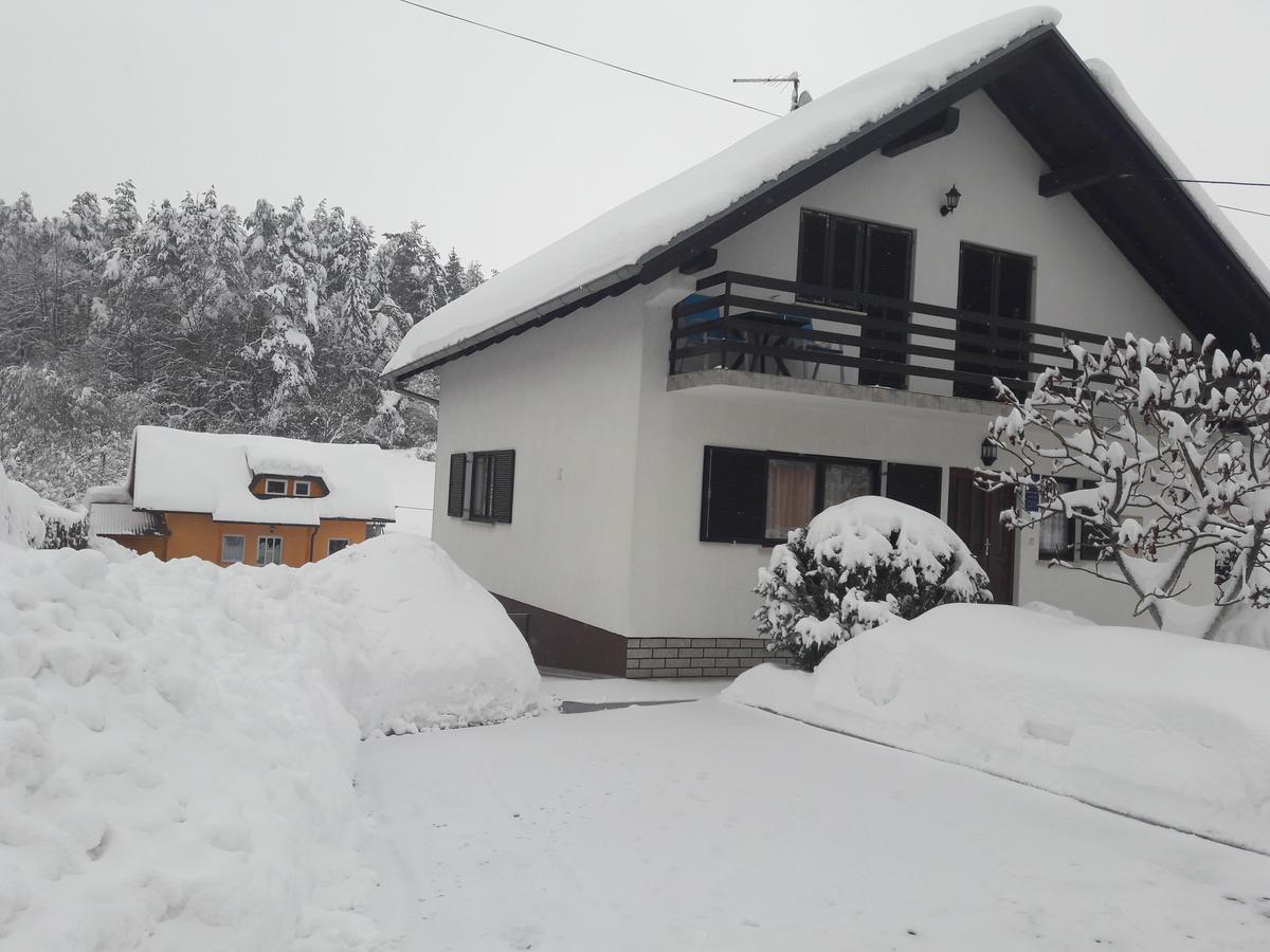 House Osana Hotel Grabovac  Buitenkant foto