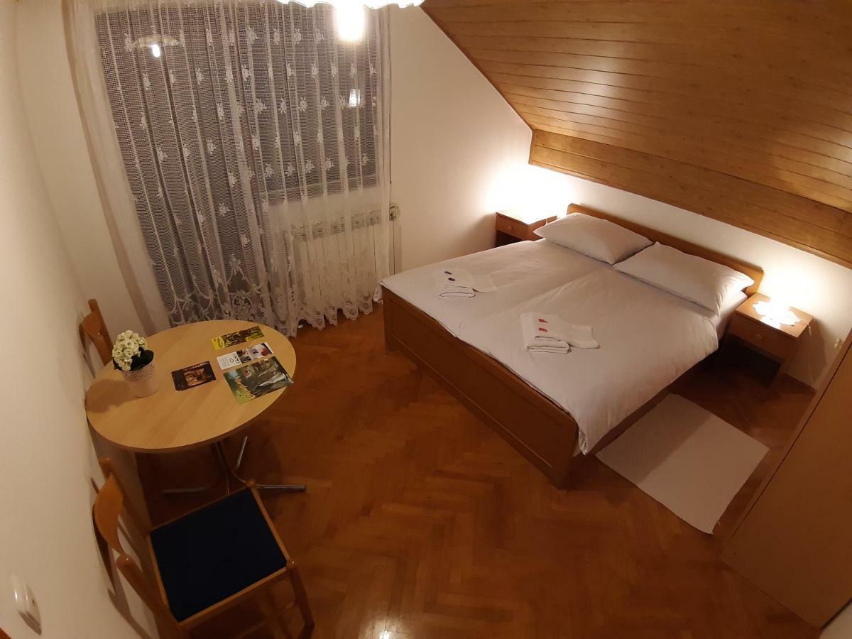 House Osana Hotel Grabovac  Buitenkant foto